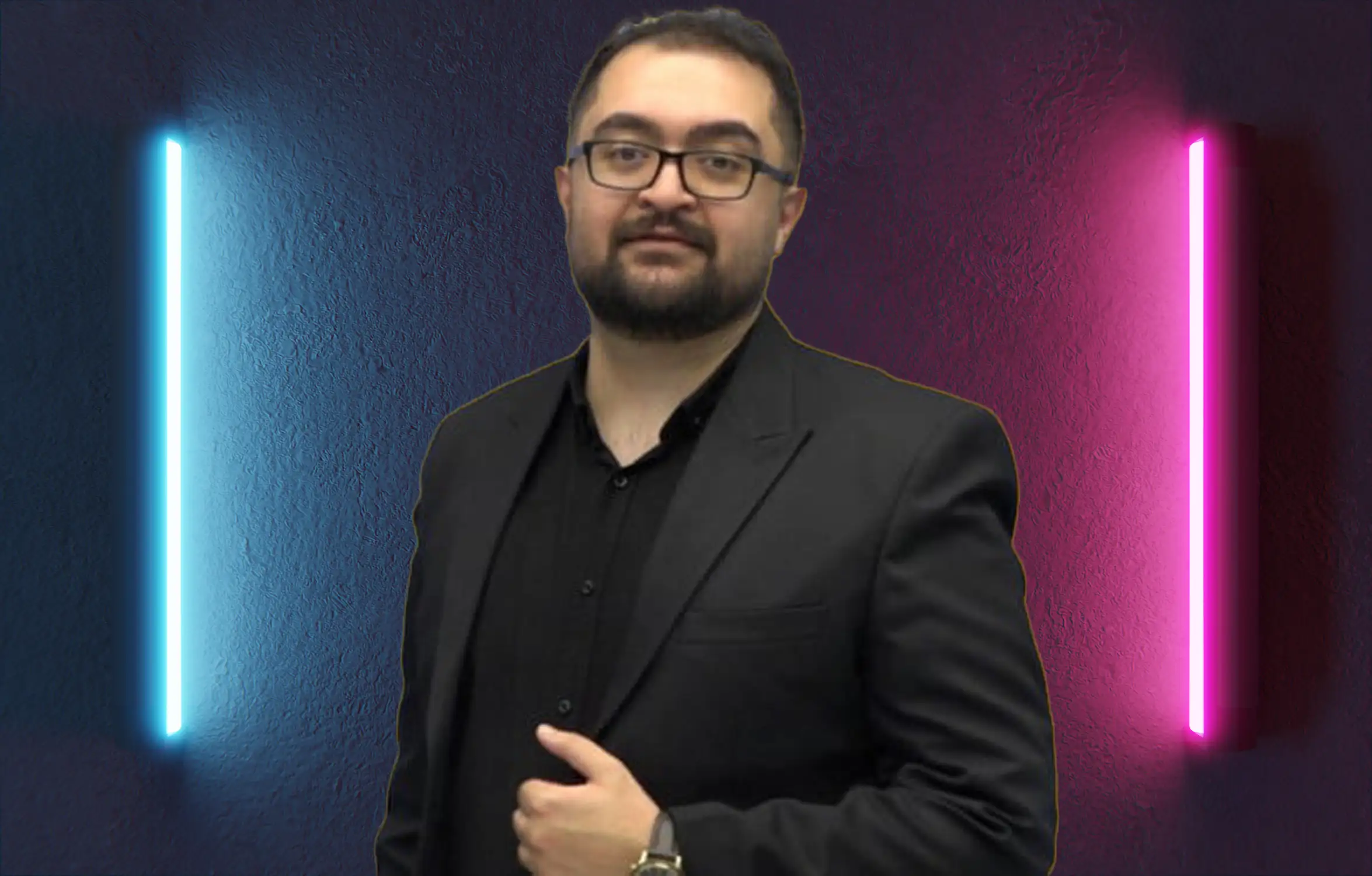 معرفی استاد علی افروز